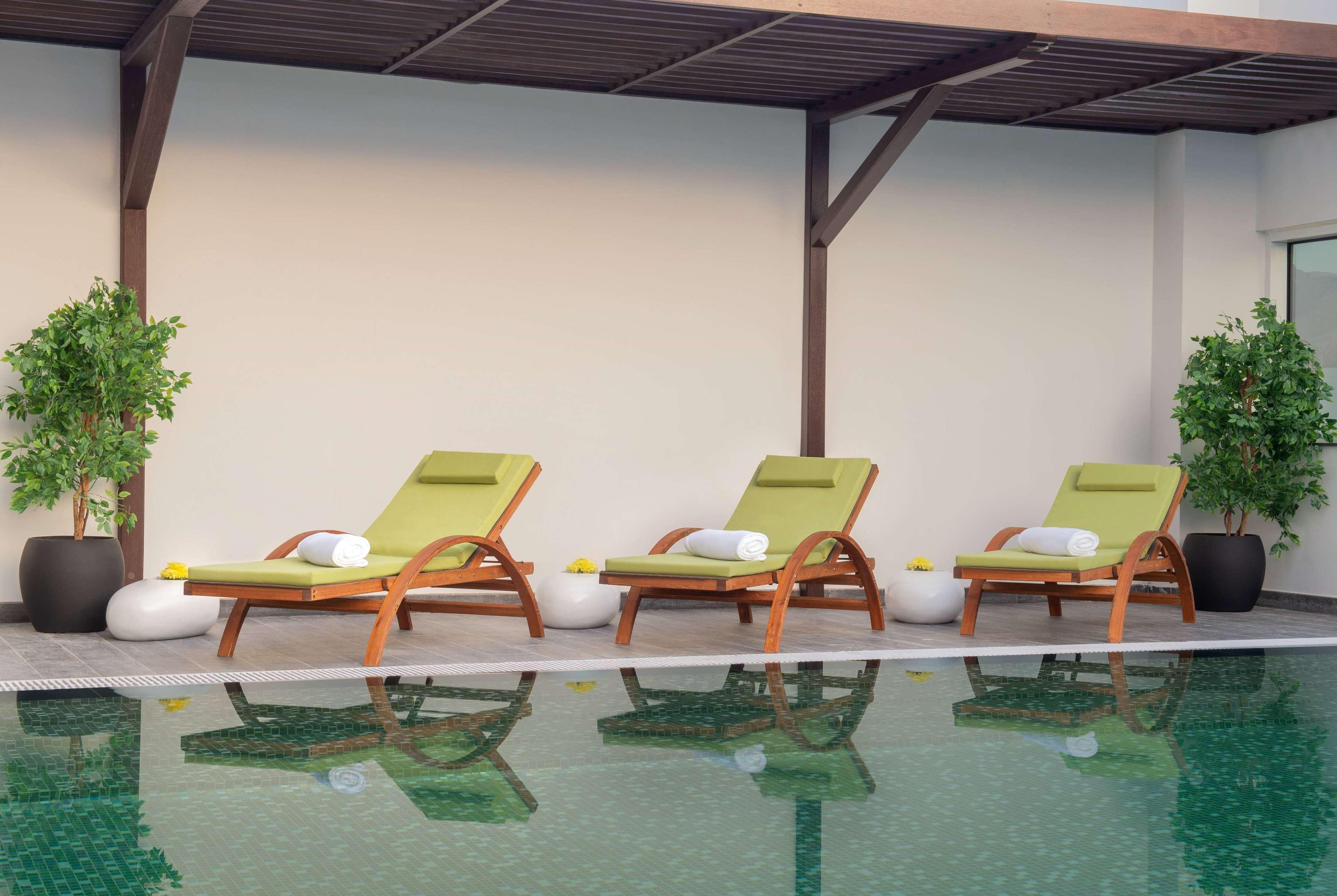 Wyndham Garden Muscat Al Khuwair Hotell Eksteriør bilde