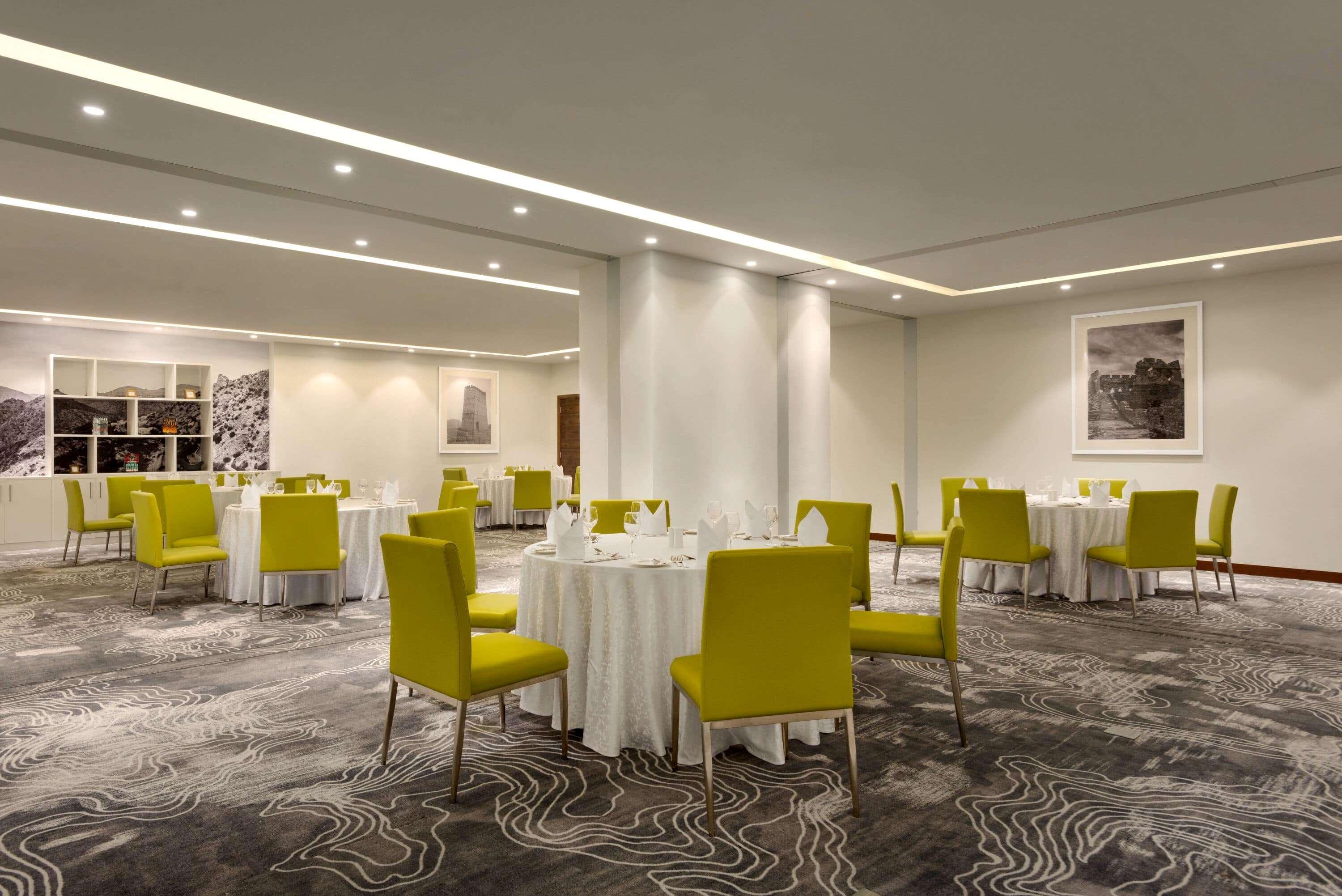 Wyndham Garden Muscat Al Khuwair Hotell Eksteriør bilde