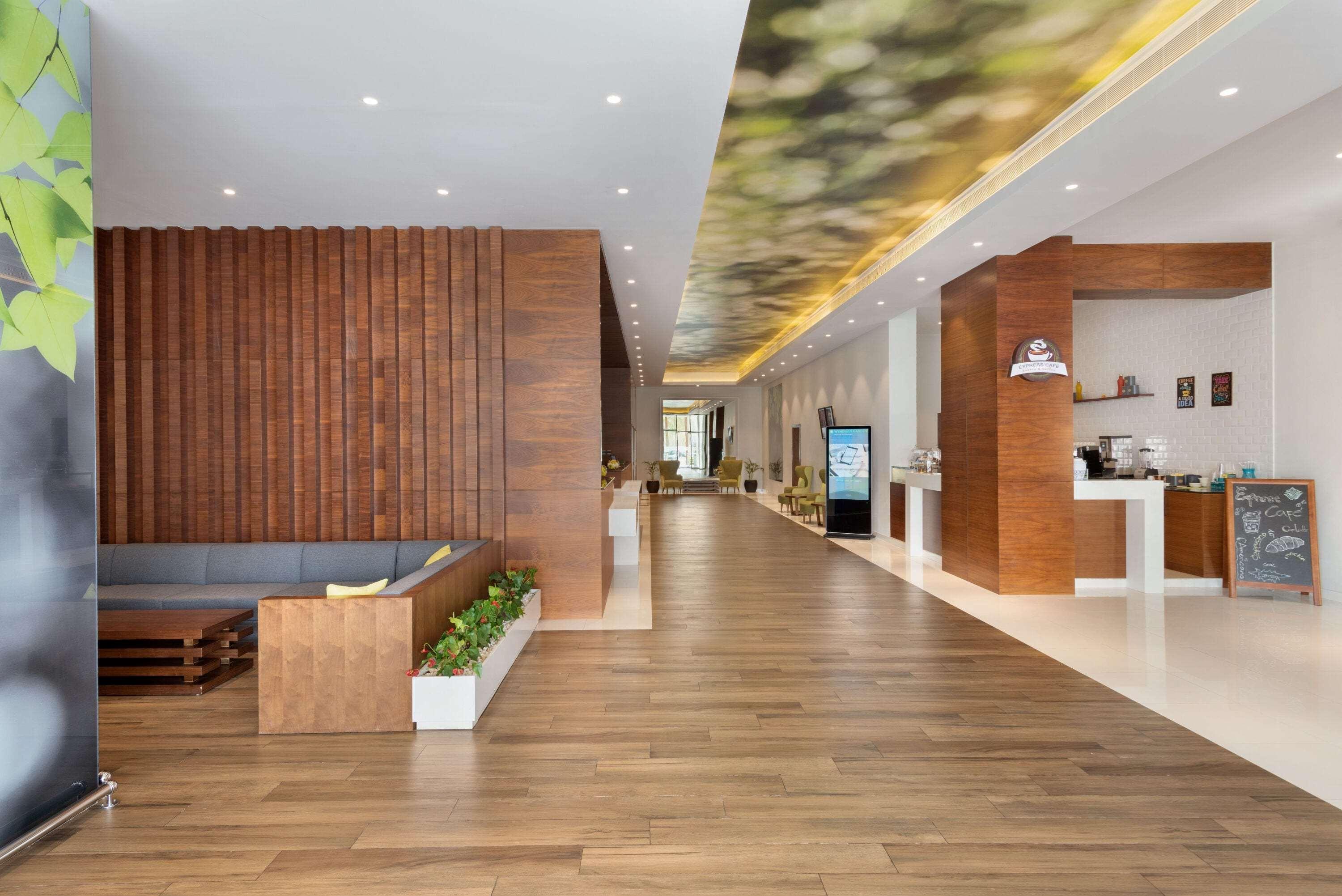 Wyndham Garden Muscat Al Khuwair Hotell Eksteriør bilde