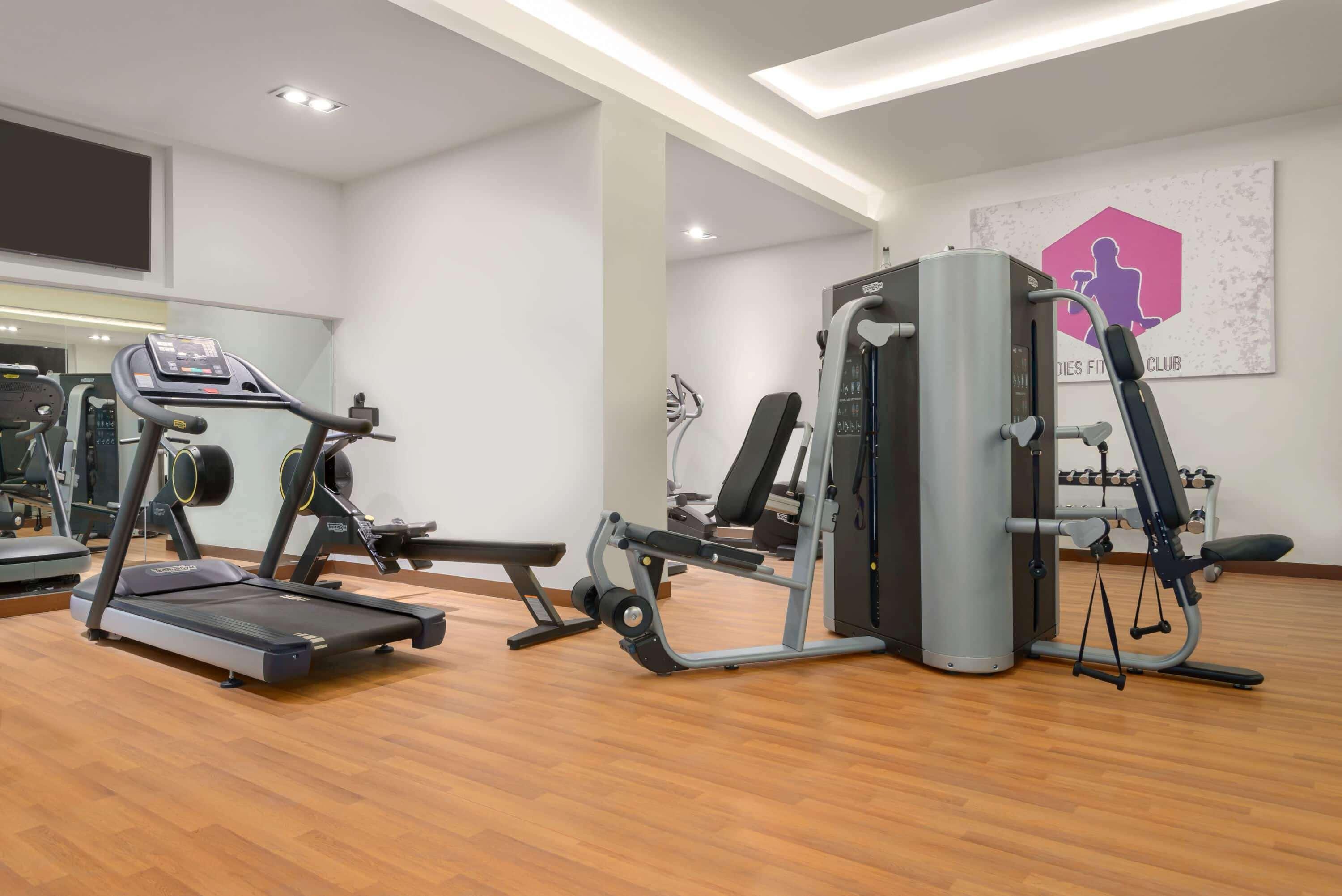 Wyndham Garden Muscat Al Khuwair Hotell Eksteriør bilde