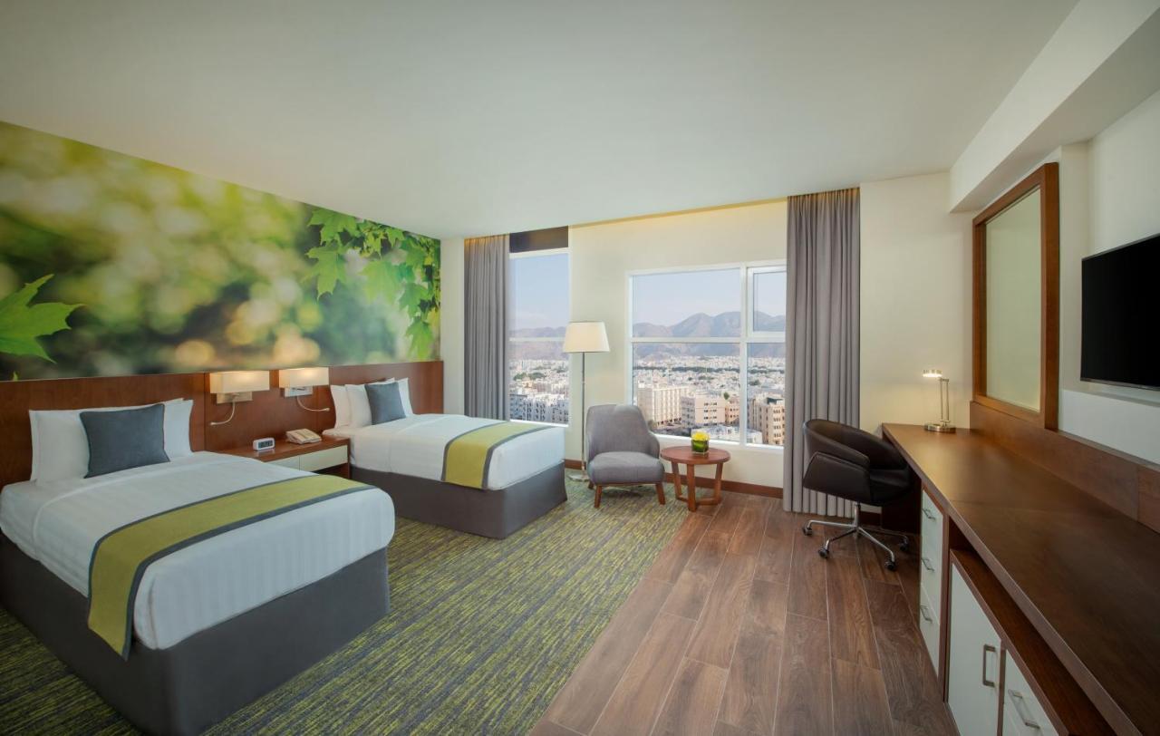 Wyndham Garden Muscat Al Khuwair Hotell Eksteriør bilde